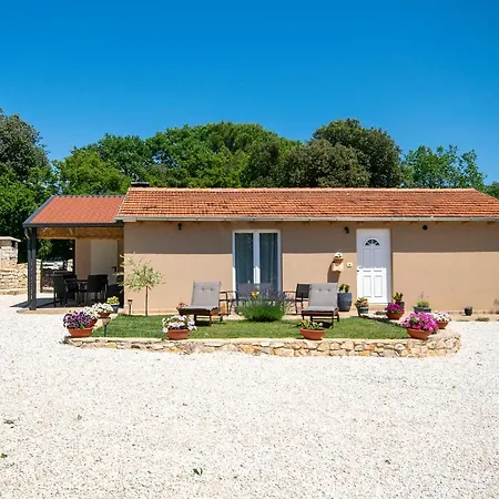 Сasa de vacaciones Old Oak Holiday House *
