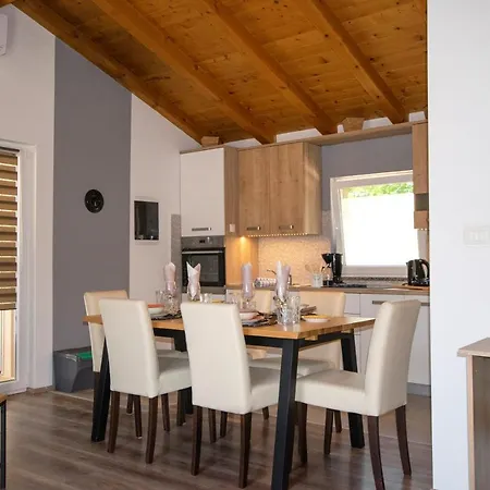 Сasa de vacaciones Old Oak Holiday House Rovinj